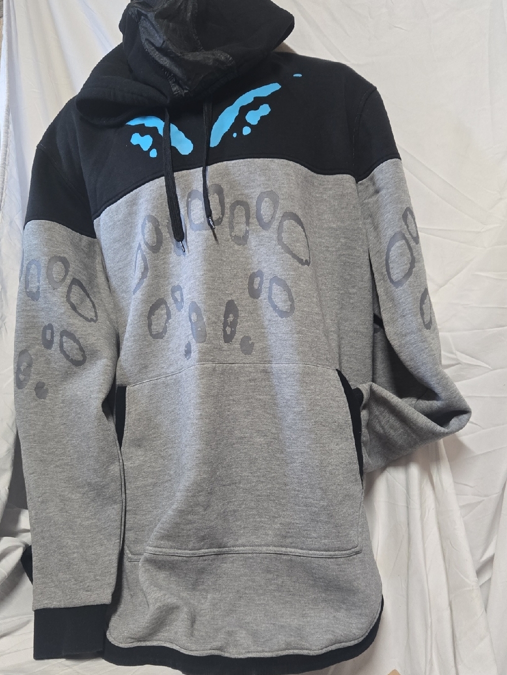 Destiny 2 Prophecy Dungeon Emissary IX Gray Hoodie Bungie Rewards RARE